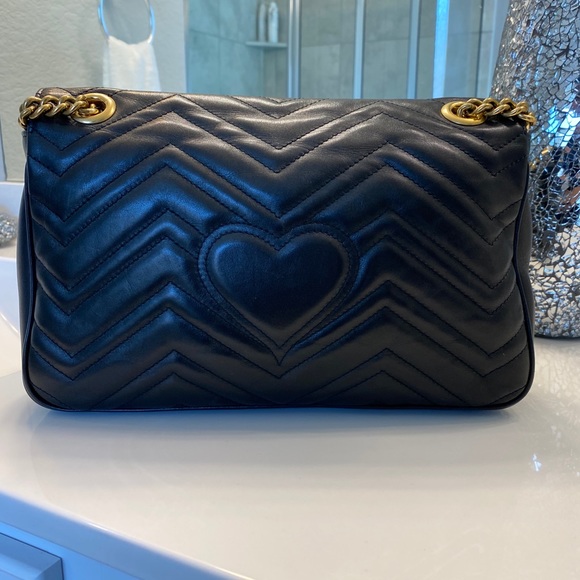 🔴SOLD🔴GUCCI GG Marmont Medium Shoulder Bag - Picture 2 of 10